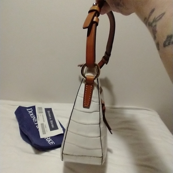 Sold**Dooney & Bourke Landon Small Kiley Leather Hobo - Picture 9 of 16